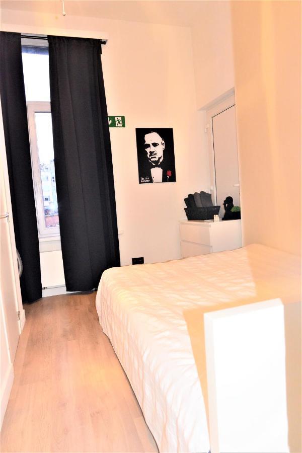 Sleep Inn - Black And White Modern Flat With Cityview Antverpy Exteriér fotografie